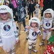 Karneval nechodí potichu ....